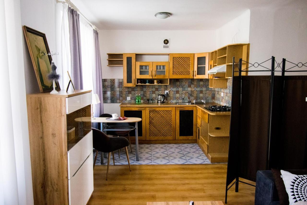 Color 24 Apartament V Appartement Stalowa Wola Buitenkant foto