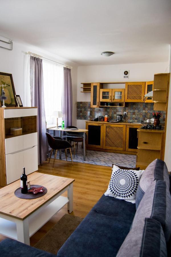 Color 24 Apartament V Appartement Stalowa Wola Buitenkant foto
